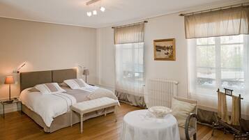 Chambre Supérieure | 1 chambre, coffres-forts dans les chambres, décoration personnalisée