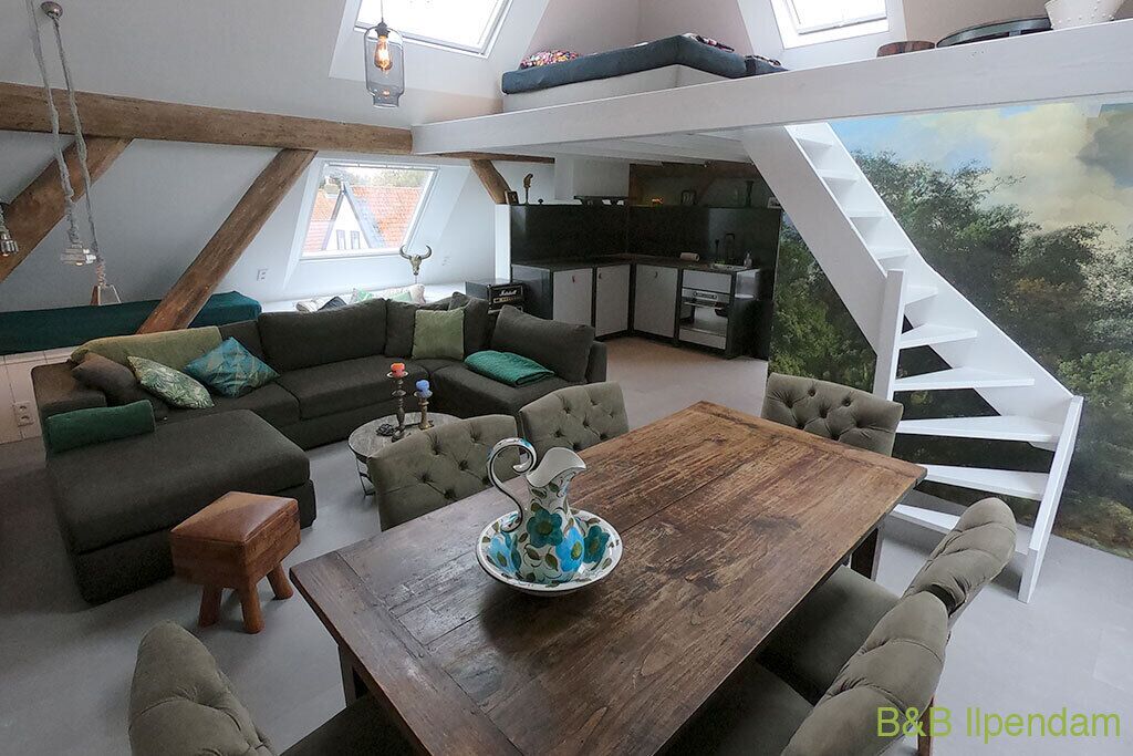 Authentic apartment in old farmhouse near Amsterdam