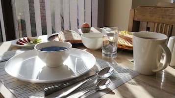 Café da manhã continental grátis todos os dias