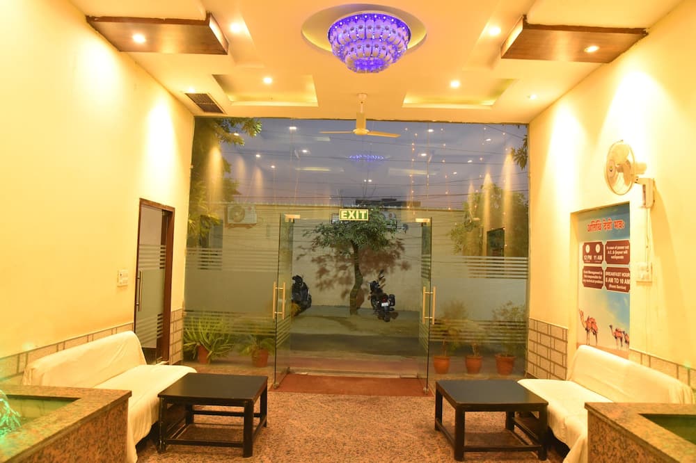 Hotel C9