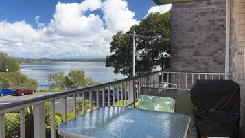 Room | Balcony view