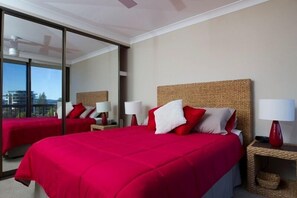 3 bedrooms, individually decorated, individually furnished - Pinnacle Unit 701 (Forster)