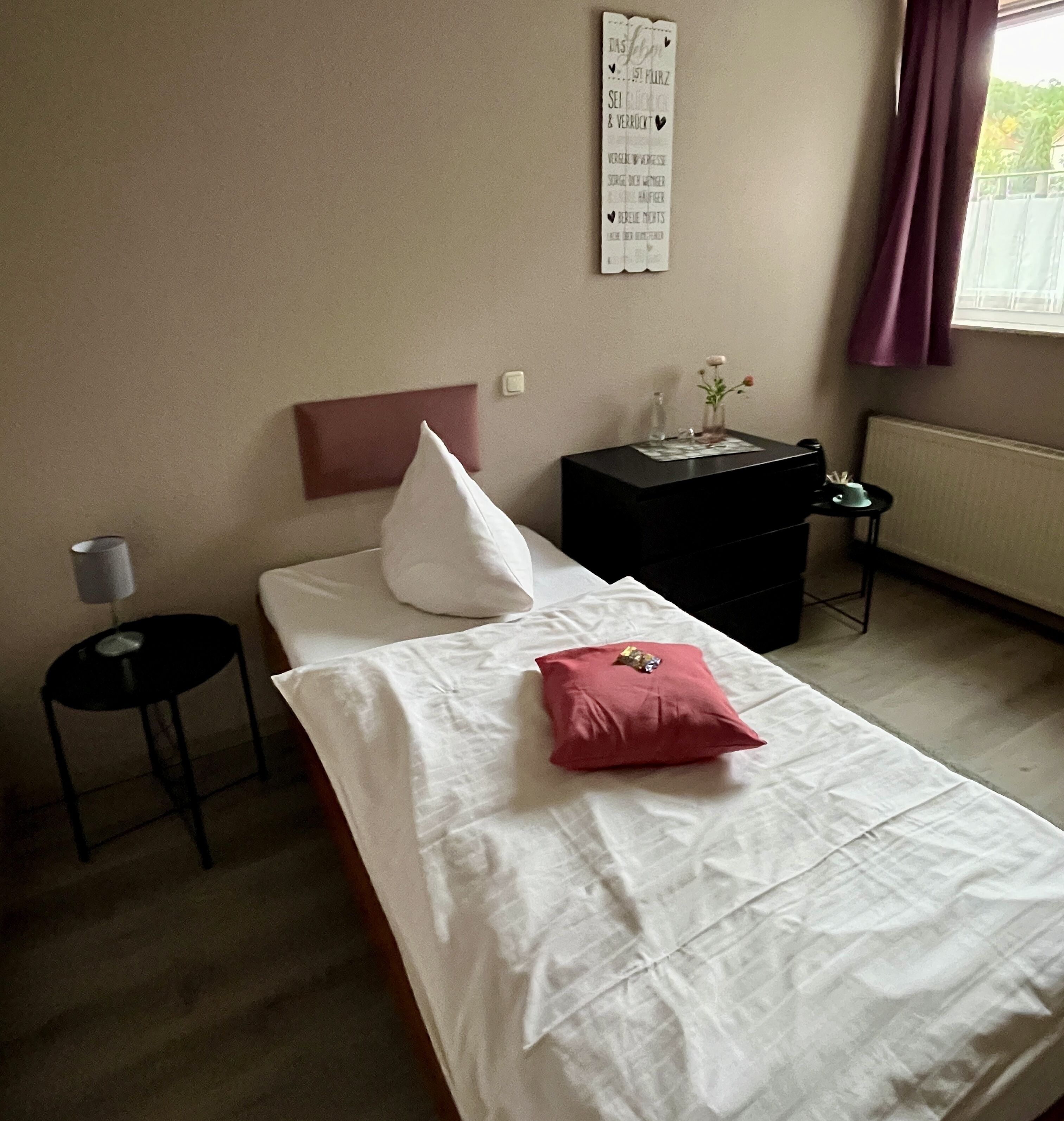 Desk, free WiFi, bed sheets