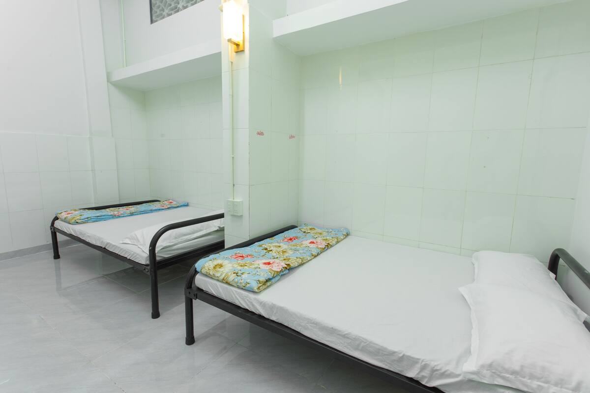 Family Double Room, Ensuite | Down comforters, desk, iron/ironing board, free WiFi