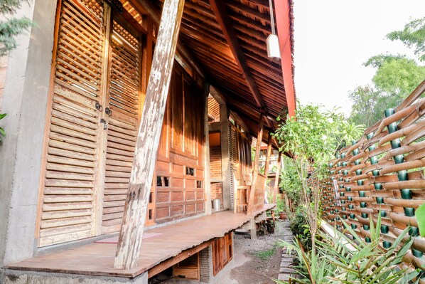 Exterior detail - Lorong Homestay (Kasihan)