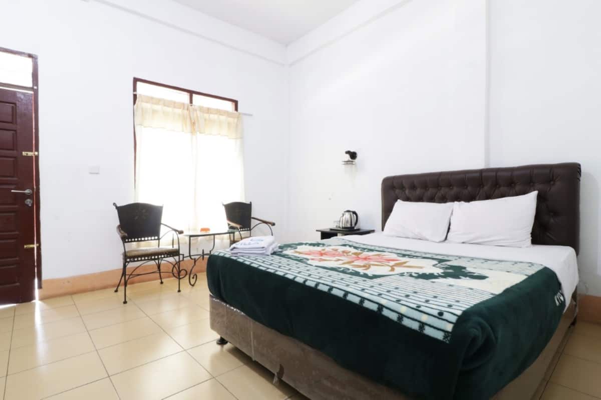 Standard Room | Free WiFi