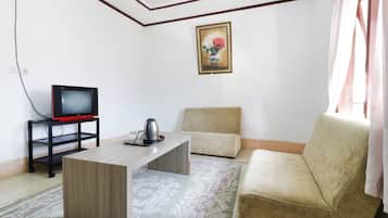 Family Room | Free WiFi