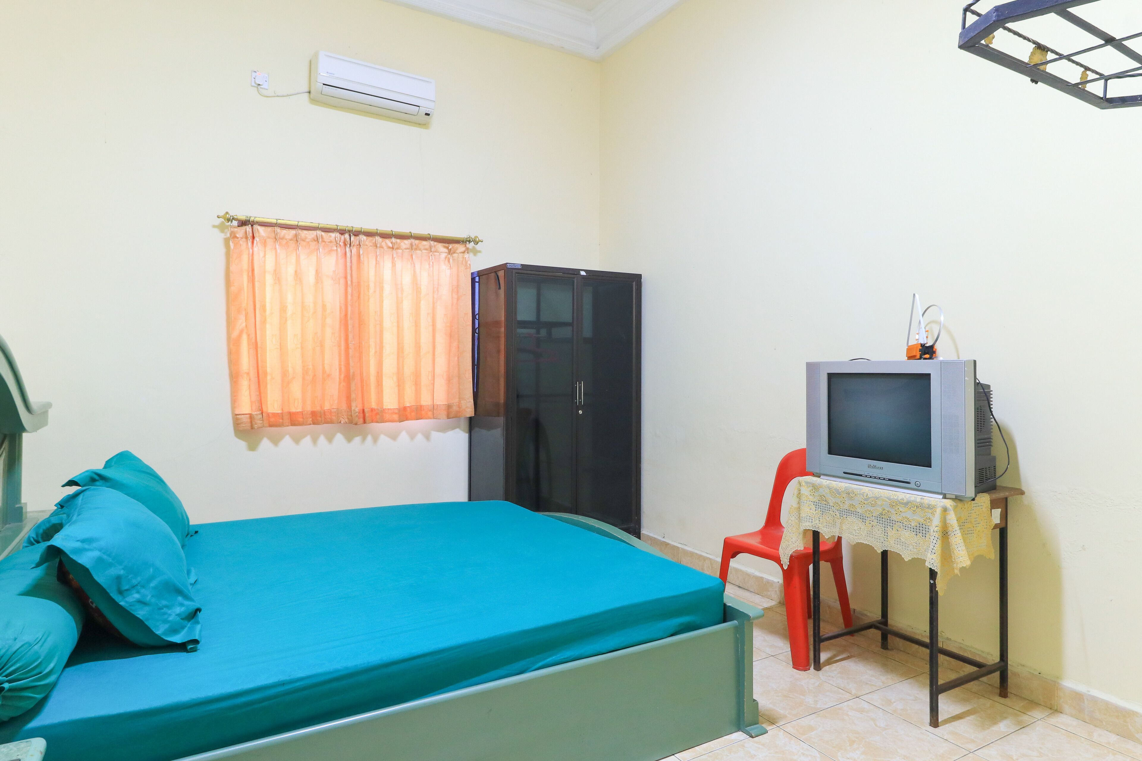 standard room - 5 pax | free wifi, bed sheets
