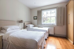 Apartment (3 Bedrooms)