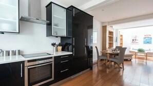 Appartamento (3 Bedrooms) | Cucina privata