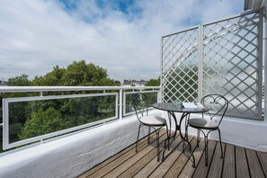 아파트 (1 Bedroom) | 야외 식당