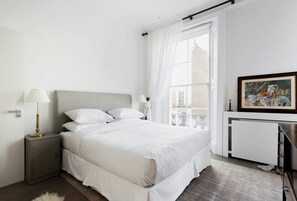 Apartment (2 Bedrooms) | 2 bedrooms, individually decorated, individually furnished - Orsett Terrace (London)