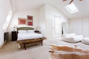 Apartment (6 Bedrooms)