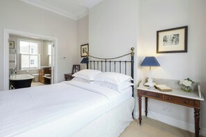 Apartment (5 Bedrooms)