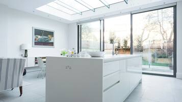 Apartment (6 Bedrooms) | Interior