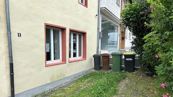 Enceinte de lâhĂ©bergement