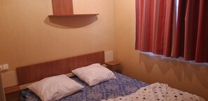 VALERIANE | Individually decorated, individually furnished - Camping la Source (Sournia)