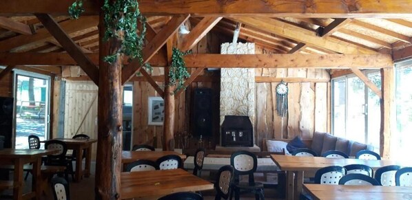 Restaurant - Camping la Source (Sournia)