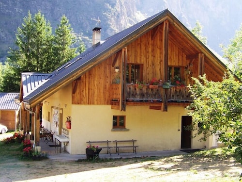 Camping La Cascade De Venosc