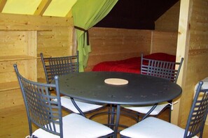Tent | Living area