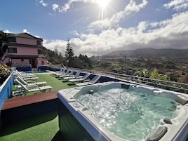 Una bañera de hidromasaje