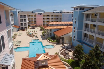 Sandbridge Beach Condo with fantastic Ocean View and Bay View Balcony! 