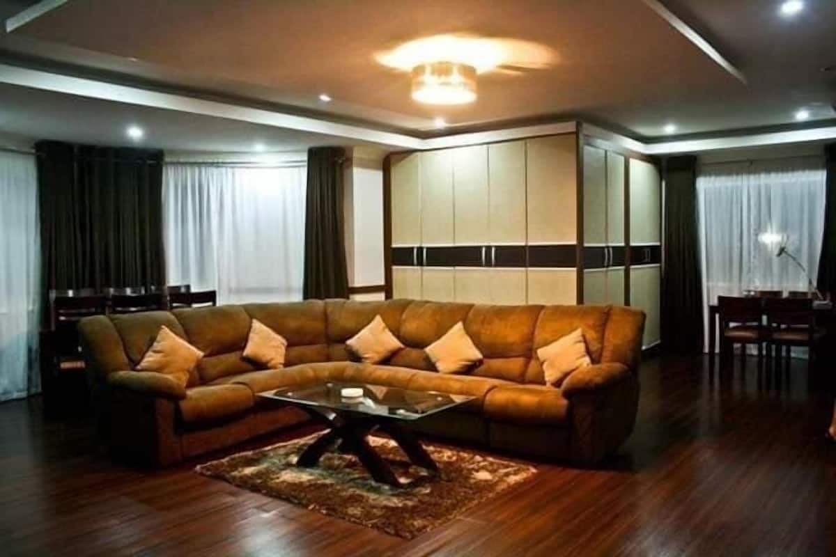 Executive Duplex