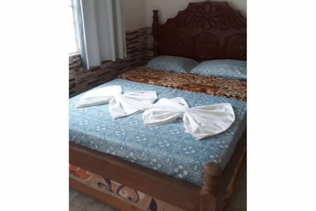 Double Room | Minibar, free WiFi, bed sheets