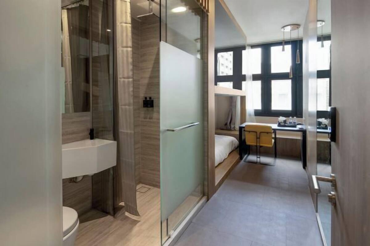 In-room safe, desk, laptop workspace, free WiFi