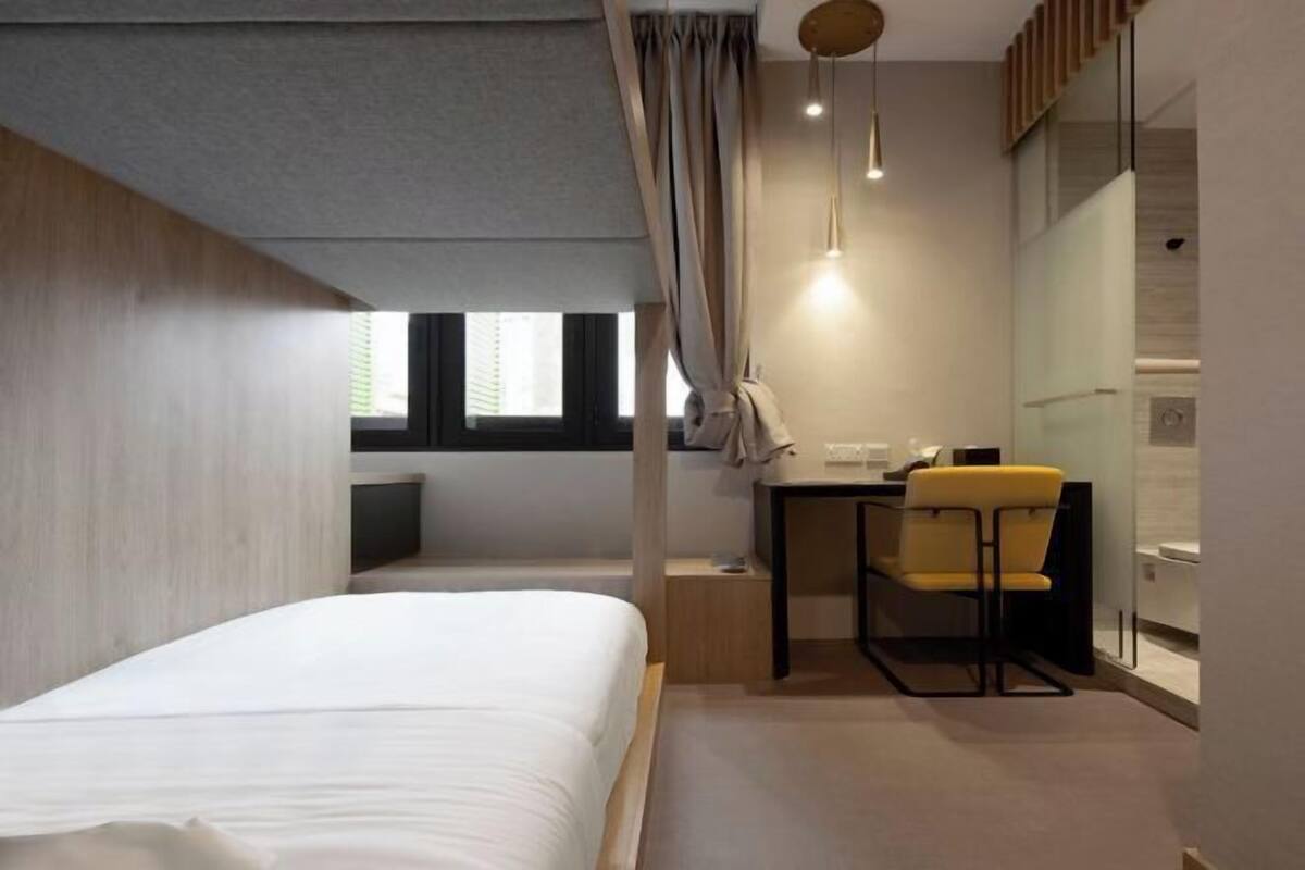 In-room safe, desk, laptop workspace, WiFi (free)