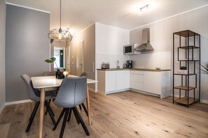 Repas dans la chambre