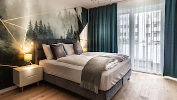 Superior Apartment | 1 bedroom, in-room safe, soundproofing, iron/ironing board