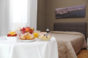 Dining - In Centro B&B Rooms (Vieste)