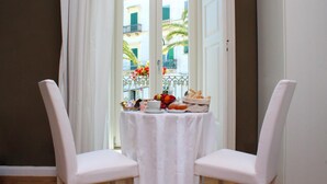 ثلّاجة متوفرة في المنطقة المشتركة، ميكروويف متوفر في المنطقة المشتركة