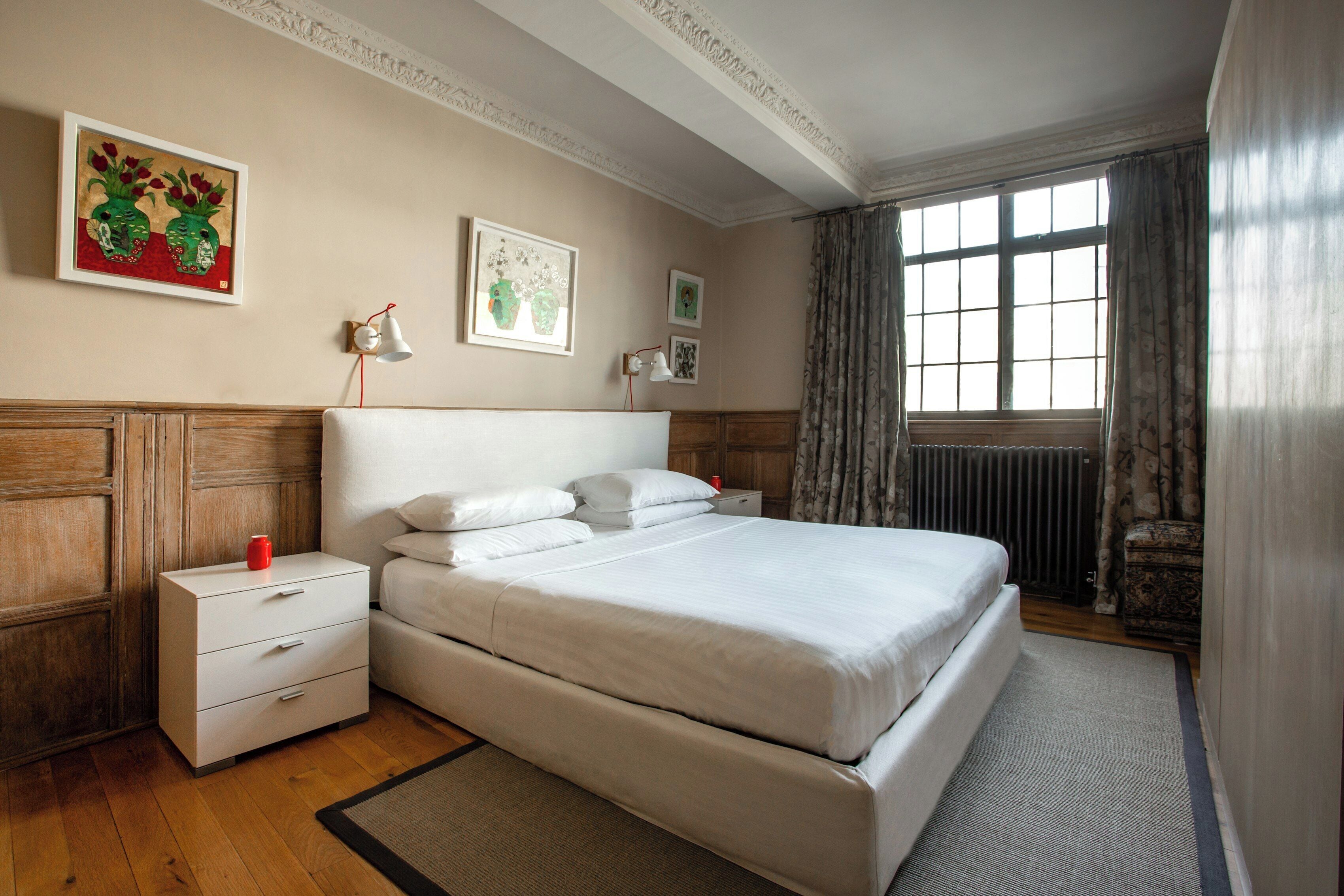 Apartment (2 Bedrooms) | 2 bedrooms, individually decorated, individually furnished, desk