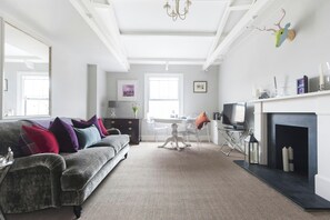 Apartment (2 Bedrooms) | Living area - Cranley Place III by Onefinestay (London)