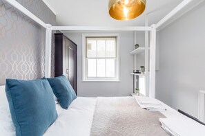 Luxury-Apartment