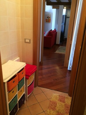 Apartment, 2 Schlafzimmer | Badezimmer | Dusche, Regendusche, Haartrockner, Bidet