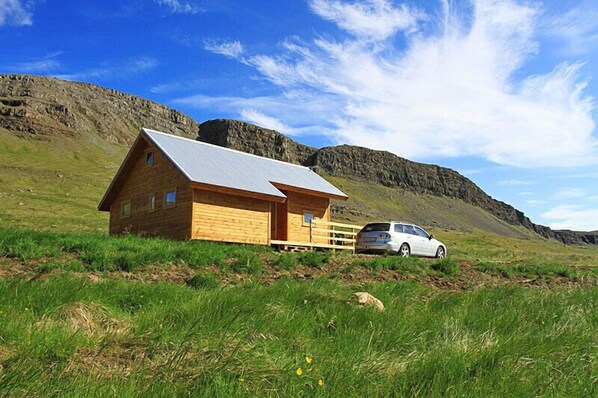 Exterior - Thurranes guesthouses (Budardalur)