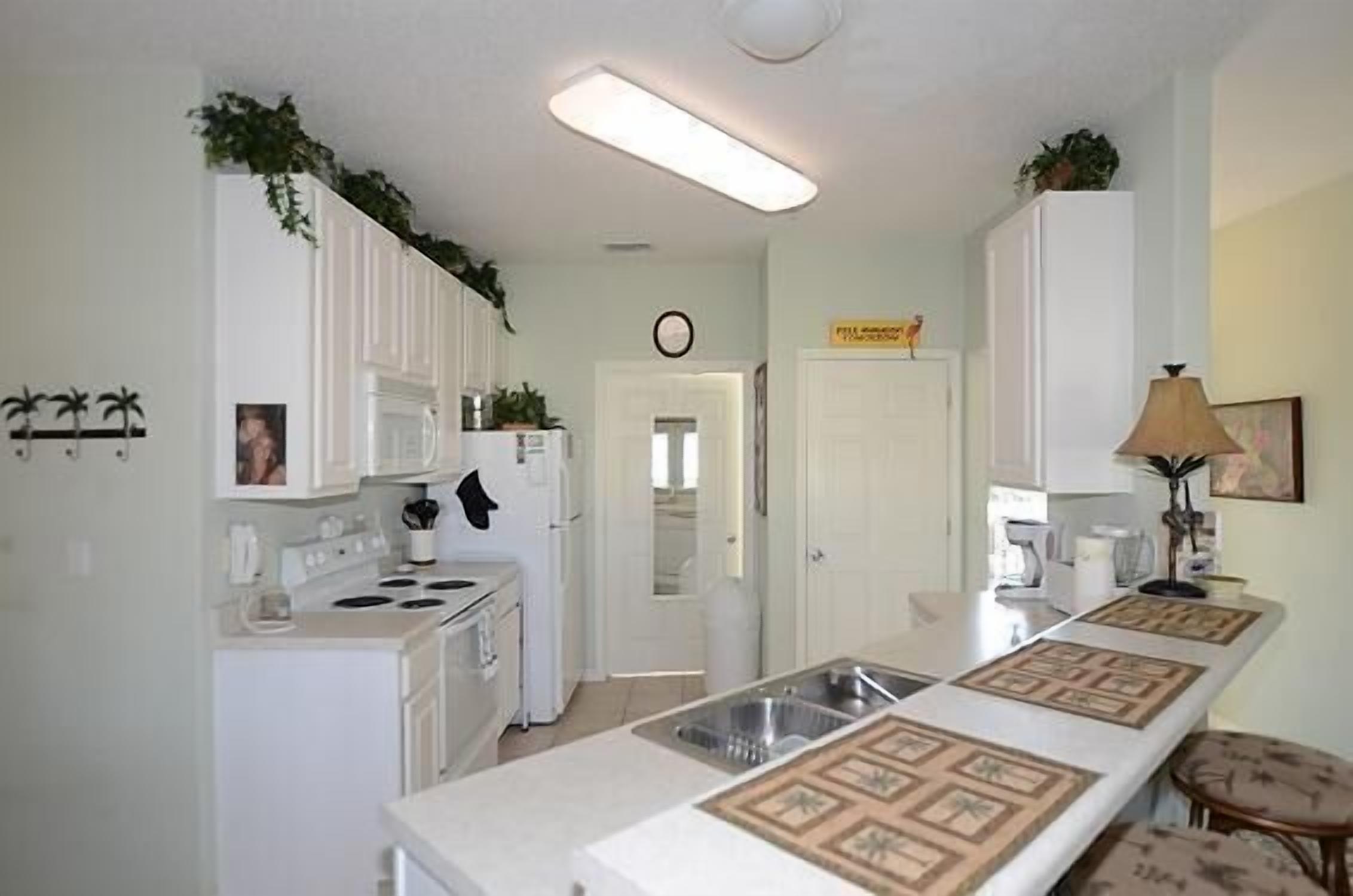 Pet friendly,  Water, Water Everywhere  SPC4210