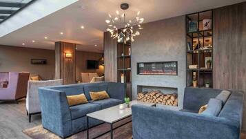 المنشأة من الداخل