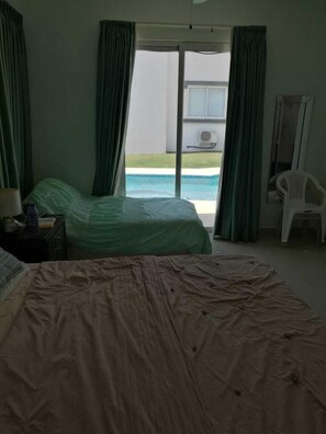 2 bedrooms, WiFi - Beach house in Panama city Punta Barco Viejo (Panamá)