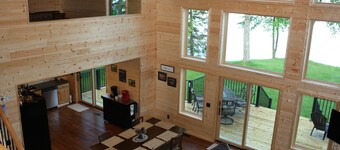 Paradise Shores & Fish Galore ~your own private beach & dock!