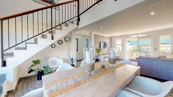 Caribbean Estate Supreme 1139 | In-room dining