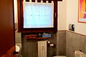 Shower, hair dryer, bidet, towels - Beautiful accommodation just a few meters from the lifts (Sauze d'Oulx)