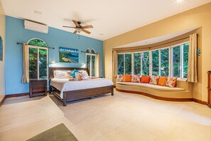 4 bedrooms, iron/ironing board, free WiFi, bed sheets - Nature Retreat: Infinity Pool + Concierge (Manuel Antonio)