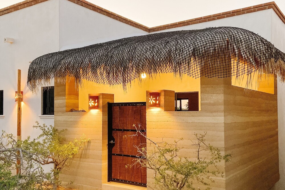 1BR Beach Casa at Cerritos Beach w/pool & hot tubs