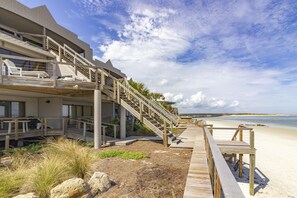 Property grounds - Beautiful Oceanfront Penthouse ~ Incredible Views ~ Pool (Saint Augustine)
