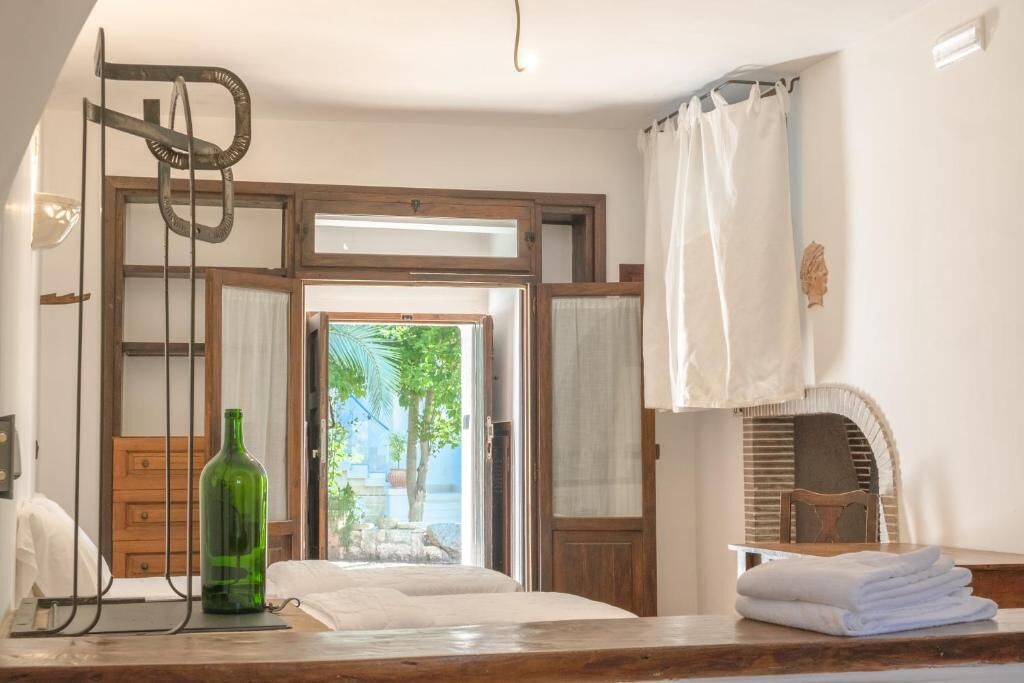 Firemannsrom – standard (3) | Individuelt dekorert, individuelt innredet og skrivebord