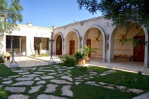 Garden - Masseria Le Lamie (Villa Castelli)